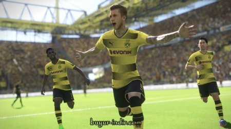 Pro Evolution Soccer 2018 - CPY - Tek Link Full